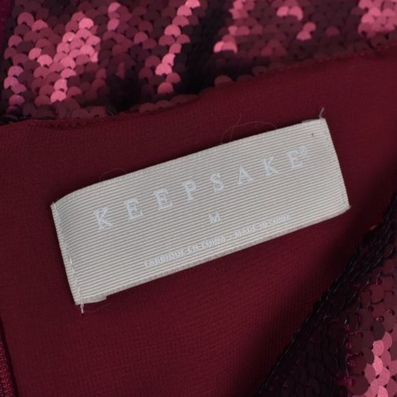 NEW KEEPSAKE No Signs Sequins Berry Dress - Picture 4 of 9